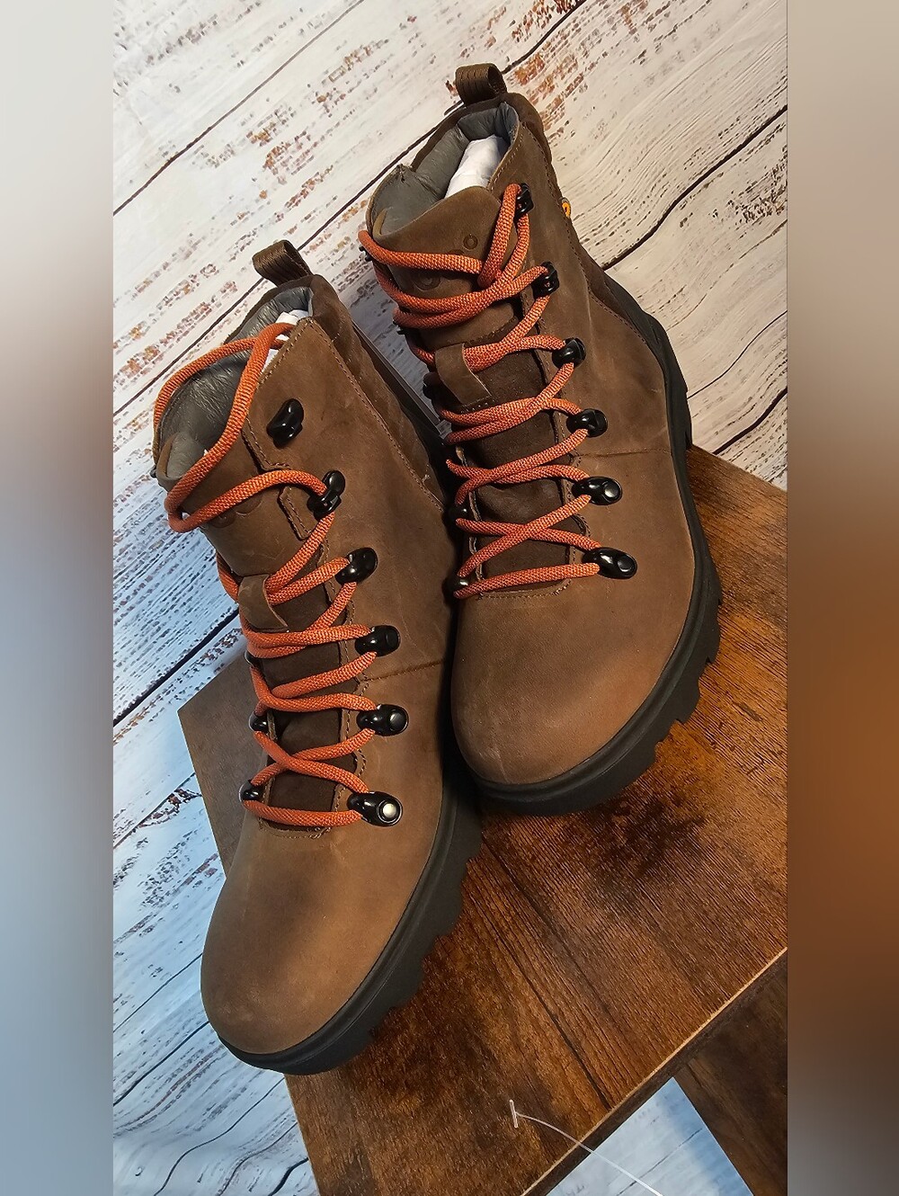 BOGS Holly Lace Leather Waterproof Boots Brown Women's 7 NIB